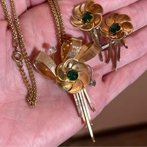 Truart Vintage Antique deco Rose Gold Emerald Green Flower Necklace Parure set